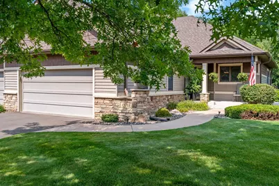 1371 Holly Avenue N, Oakdale, MN 55128 - Photo 2