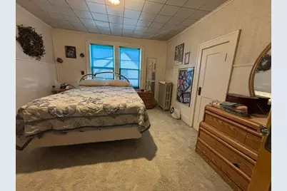 216 E 25th Street, Hibbing, MN 55746 - Photo 8