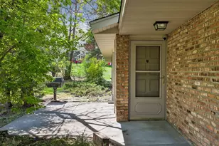 9701 Cimarron Trail, Minnetonka, MN 55305 - Photo 32