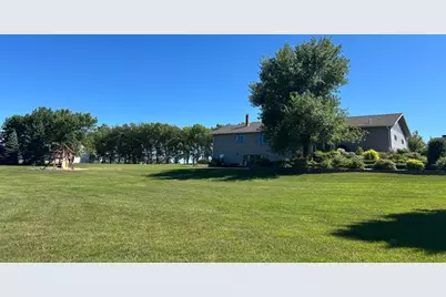 2604 Lyon Lincoln Road, Arco, MN 56113 - Photo 48