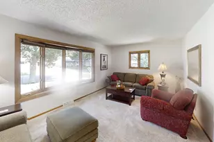 1306 Foothills Blvd, Albert Lea, MN 56007 - Photo 10