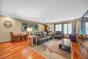 318 4th St NE, Minneapolis, MN 55413 - Photo 8