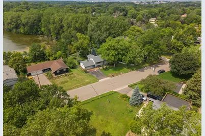 6441 Edgemont Boulevard N, Brooklyn Park, MN 55428 - Photo 68