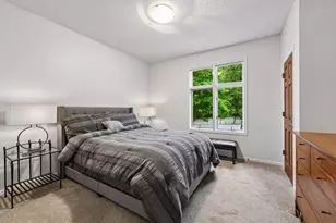 4908 Malibu Dr, Edina, MN 55436 - Photo 24