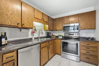 7601 W 101st Street #114, Bloomington, MN 55438 - Photo 2