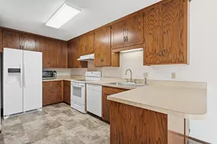 14708 Embry Path, Apple Valley, MN 55124 - Photo 10