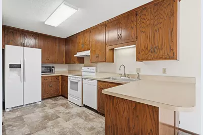 14708 Embry Path, Apple Valley, MN 55124 - Photo 10