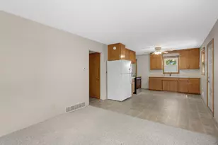 1935 55th St E, Inver Grove Heights, MN 55077 - Photo 10