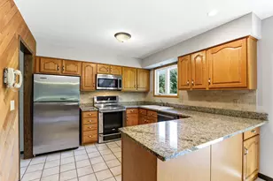 5760 131st St W, Apple Valley, MN 55124 - Photo 4