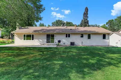 5760 131st Street W, Apple Valley, MN 55124 - Photo 28