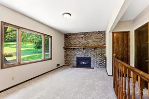 5760 131st St W, Apple Valley, MN 55124 - Photo 10