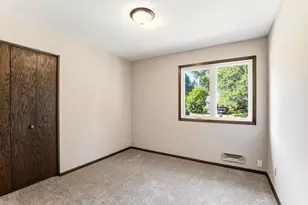 5760 131st St W, Apple Valley, MN 55124 - Photo 16