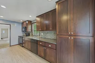 2149 Cardinal Ln, Mound, MN 55364 - Photo 10