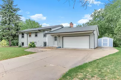13949 Gauntlet Court, Apple Valley, MN 55124 - Photo 2