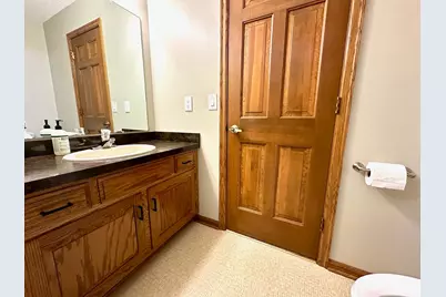 404 Crescent Drive, Albert Lea, MN 56007 - Photo 12