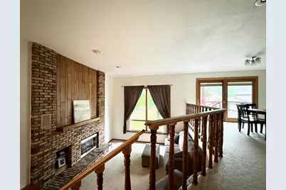 404 Crescent Drive, Albert Lea, MN 56007 - Photo 2
