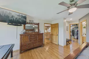 9365 Shetland Rd, Eden Prairie, MN 55347 - Photo 18