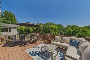 9365 Shetland Rd, Eden Prairie, MN 55347 - Photo 38