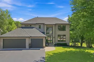 9365 Shetland Rd, Eden Prairie, MN 55347 - Photo 1