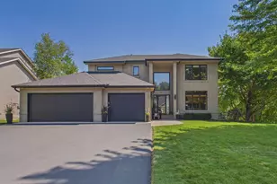9365 Shetland Rd, Eden Prairie, MN 55347 - Photo 34