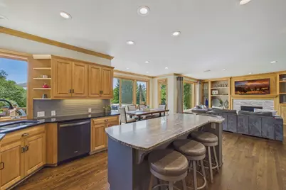9365 Shetland Road, Eden Prairie, MN 55347 - Photo 12