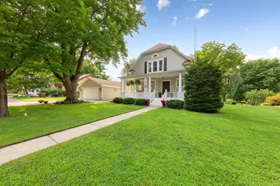 308 1st Street NW, New Richland, MN 56072 - Photo 1