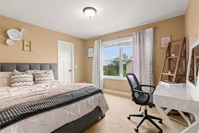 5897 Upland Lane N, Plymouth, MN 55446 - Photo 20