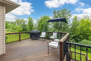 5897 Upland Ln N, Plymouth, MN 55446 - Photo 24