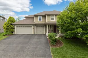 5897 Upland Ln N, Plymouth, MN 55446 - Photo 2