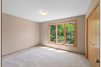 4668 Hale Avenue N, Oakdale, MN 55128 - Photo 30