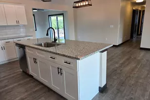 509 Gunnar Ln, Ellendale, MN 56026 - Photo 10