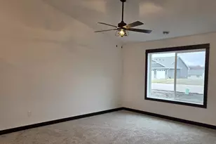 509 Gunnar Ln, Ellendale, MN 56026 - Photo 14