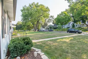 2821 Edgewood Ave S, Saint Louis Park, MN 55426 - Photo 32