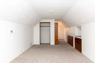 2821 Edgewood Ave S, Saint Louis Park, MN 55426 - Photo 20