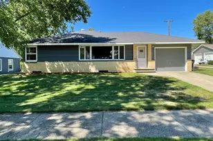 16 S Paffrath Ave, Springfield, MN 56087 - Photo 1