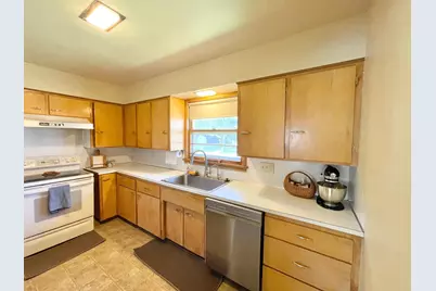 16 S Paffrath Avenue, Springfield, MN 56087 - Photo 18