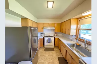 16 S Paffrath Avenue, Springfield, MN 56087 - Photo 16
