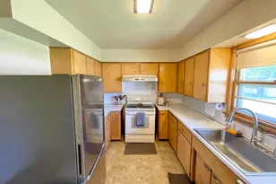 16 S Paffrath Ave, Springfield, MN 56087 - Photo 16