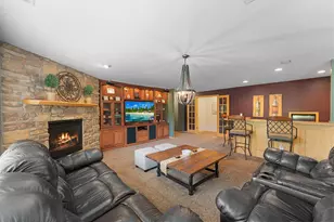 1678 Hunters Trail, Centerville, MN 55038 - Photo 10