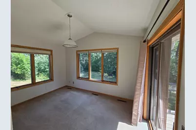 5853 Oxboro Avenue N, Stillwater, MN 55082 - Photo 8