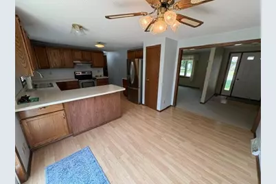 1250 Lakeview Lane SW, Hutchinson, MN 55350 - Photo 6