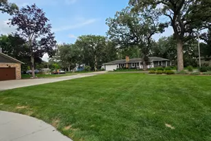 106 Ridge Rd, Albert Lea, MN 56007 - Photo 14