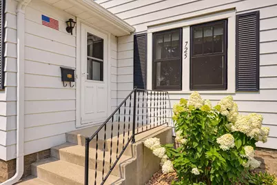 725 5th Avenue SW, Hutchinson, MN 55350 - Photo 4