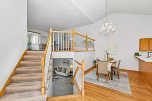808 Winterberry Dr, Woodbury, MN 55125 - Photo 12