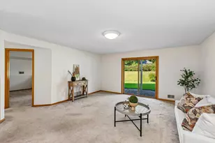 808 Winterberry Dr, Woodbury, MN 55125 - Photo 22