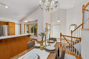 808 Winterberry Dr, Woodbury, MN 55125 - Photo 1