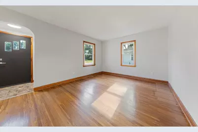 619 4th Avenue NE, Waseca, MN 56093 - Photo 4