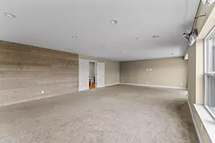 4014 Holasek Path, Chaska, MN 55318 - Photo 64