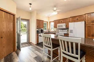 193 Goldfinch Ln, Clearwater, MN 55320 - Photo 4