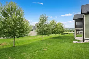 2108 Whitlee Ln SW, Rochester, MN 55902 - Photo 36